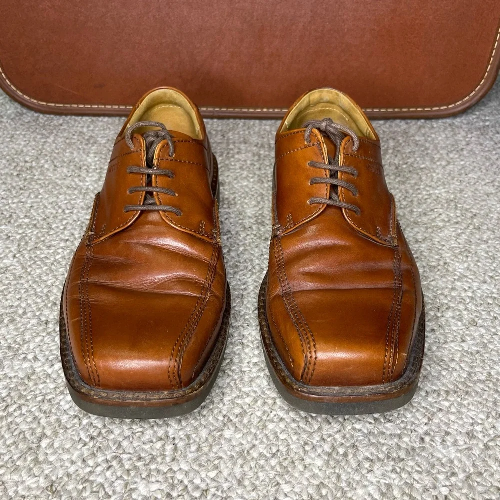 Ecco leather shoes